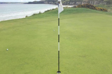 thicker flag stick for windy links golf course